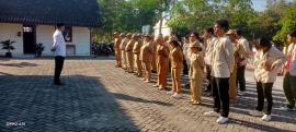 Apel Senin Pagi